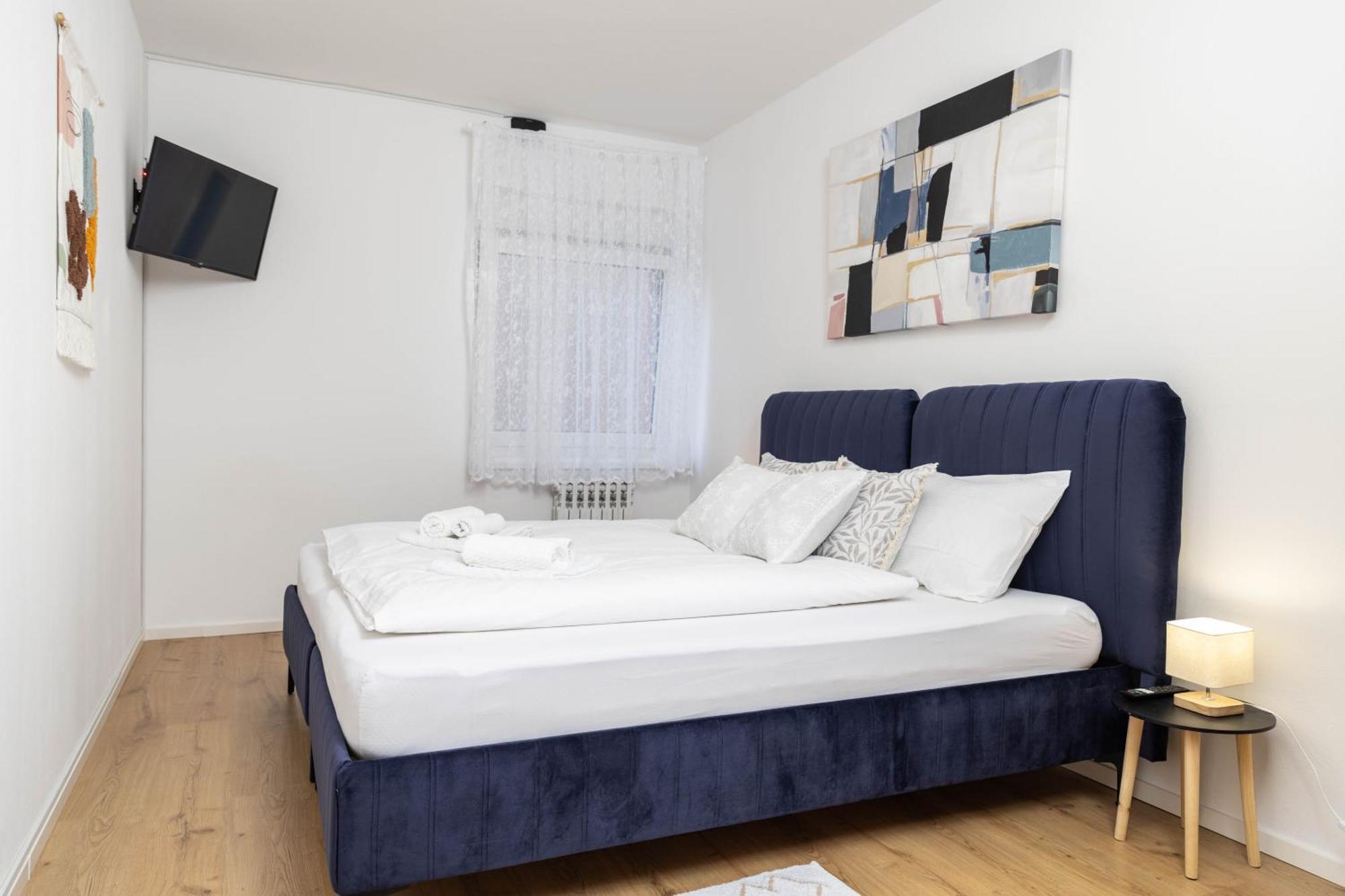 Apartman Tihana Vinkovci Exterior foto